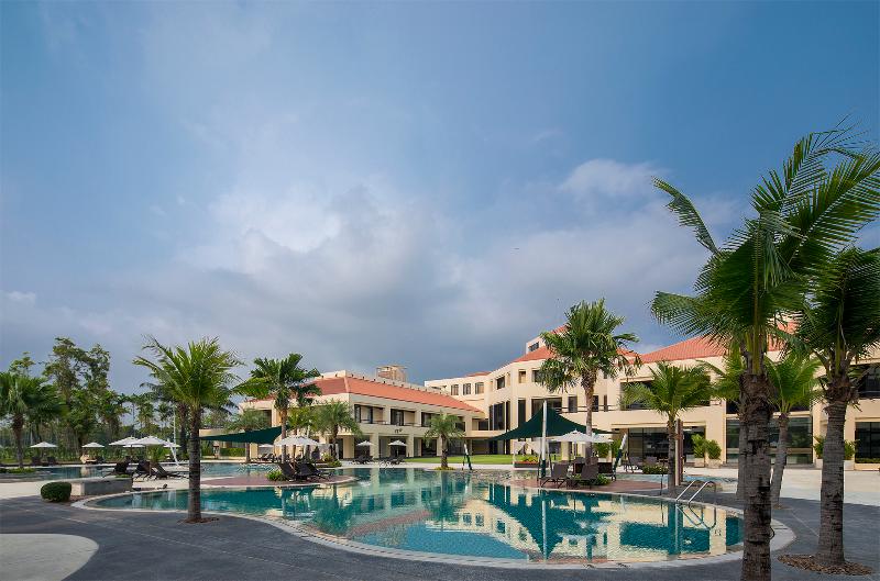 Eastin Thana City Golf Resort Bangkok - Havuz