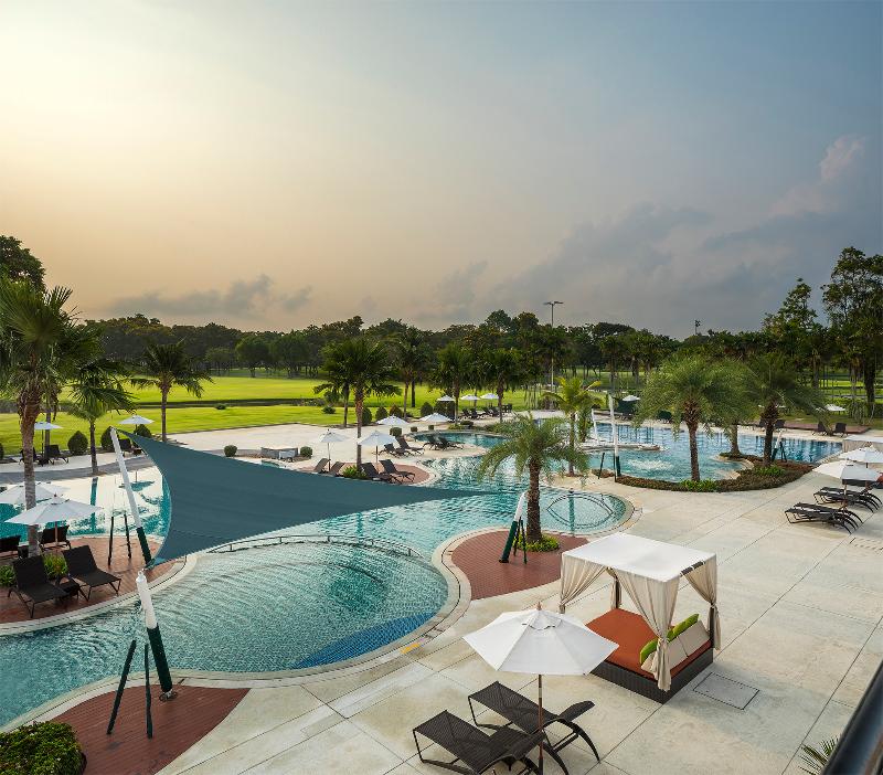 Eastin Thana City Golf Resort Bangkok - Havuz