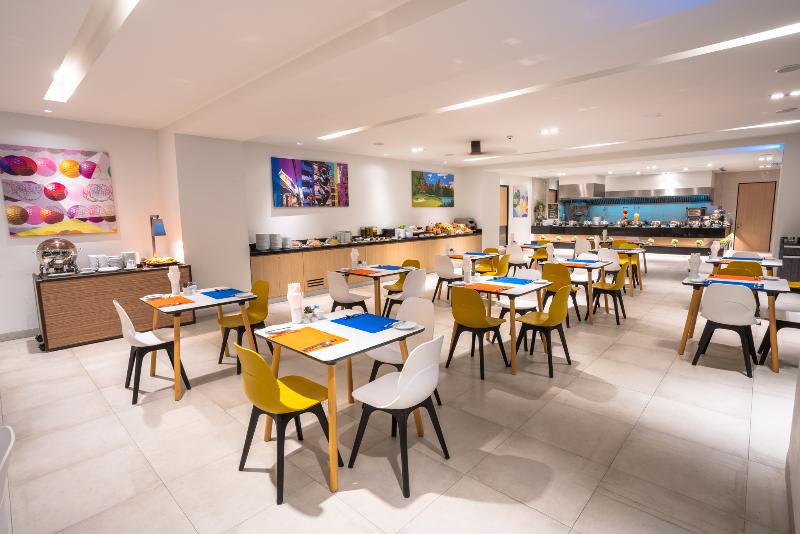 Eastin Thana City Golf Resort Bangkok - Restoran