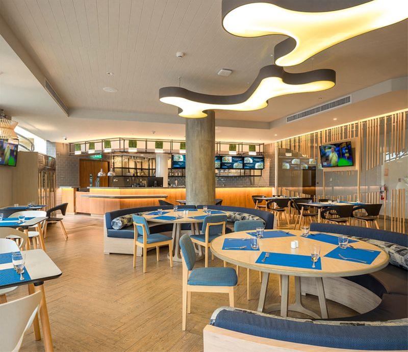 Eastin Thana City Golf Resort Bangkok - Restoran