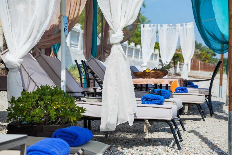 W Villas Halkidiki - Genel