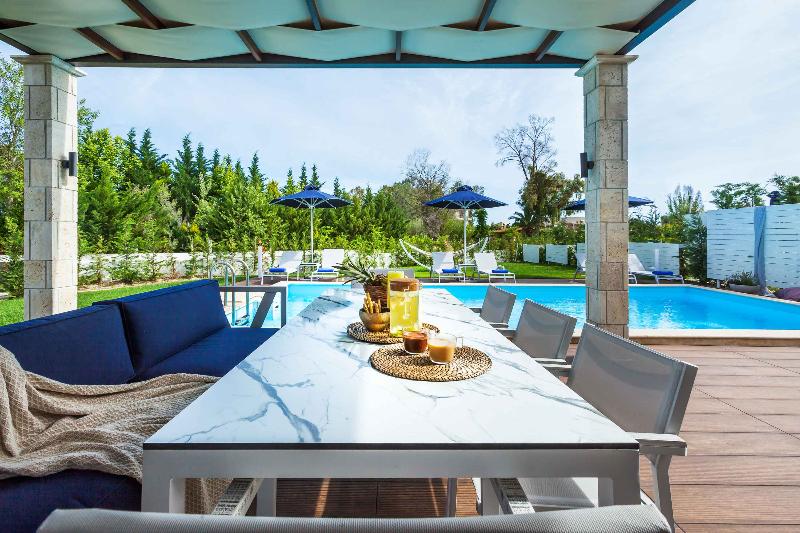 W Villas Halkidiki - Genel