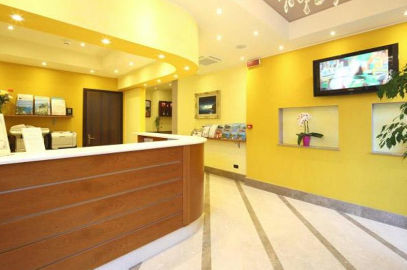 Residence Hotel Kriss - Lobi
