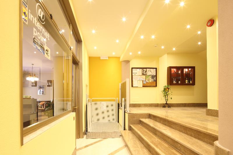 Residence Hotel Kriss - Lobi