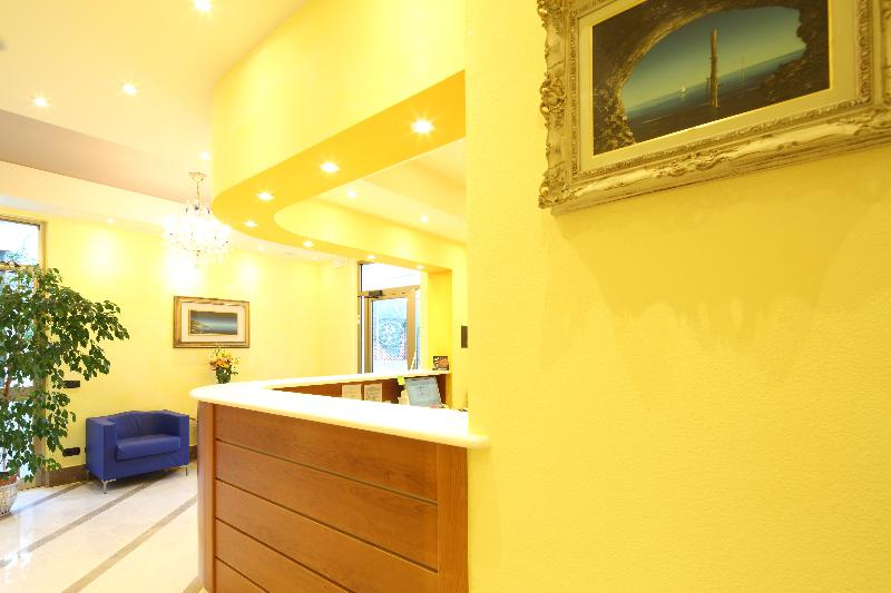 Residence Hotel Kriss - Lobi