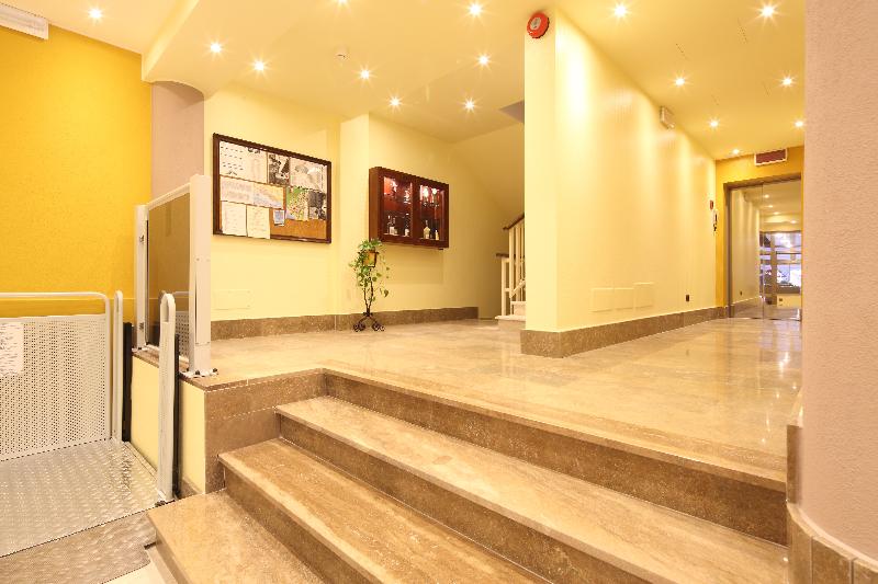 Residence Hotel Kriss - Lobi