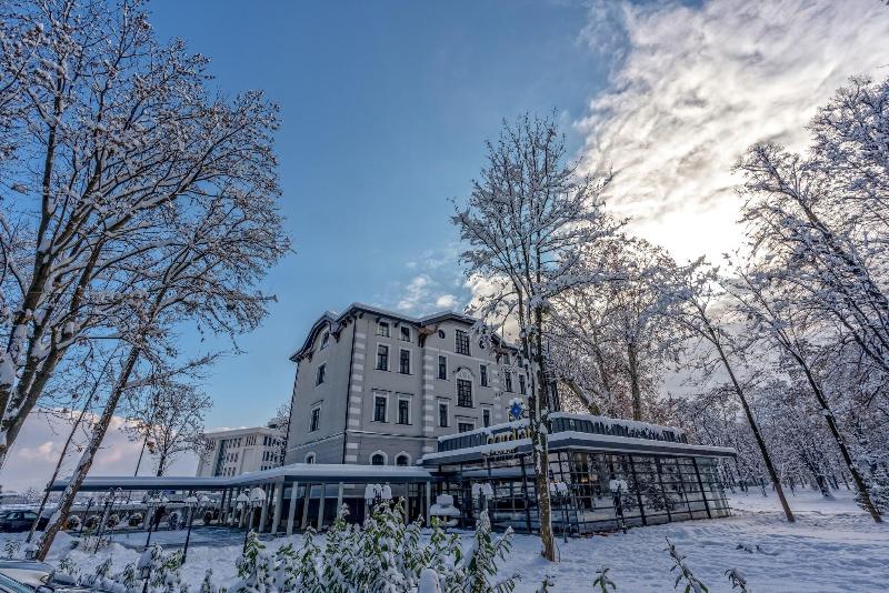 Heritage Hotel Krone - Genel