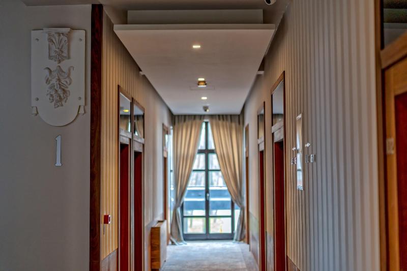 Heritage Hotel Krone - Genel