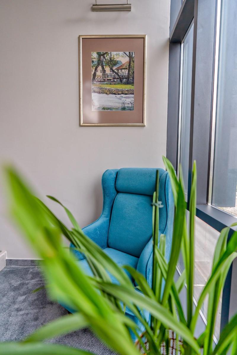 Heritage Hotel Krone - Genel