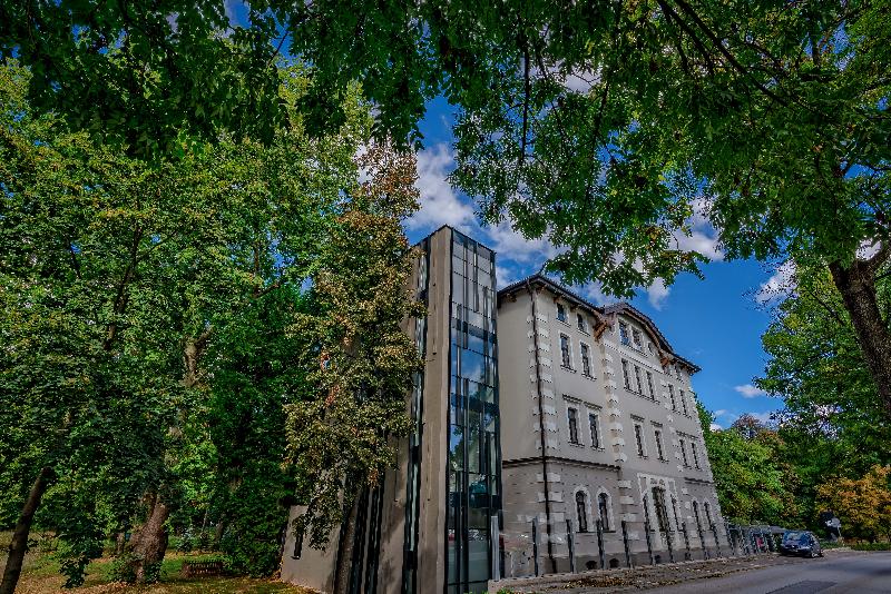 Heritage Hotel Krone - Genel