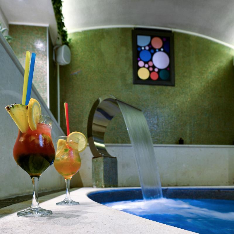 Heritage Hotel Krone - Havuz
