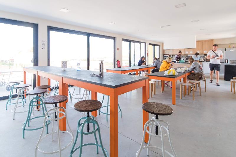 WOT Ericeira Surf Social - Restoran