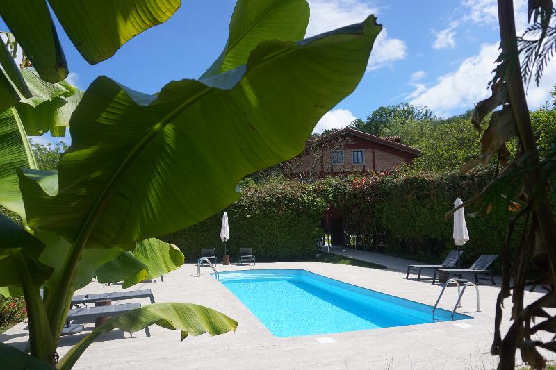 Hotel Rural Sagarlore - Havuz