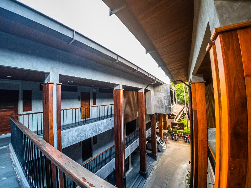 J4 Hotel Samui - Genel