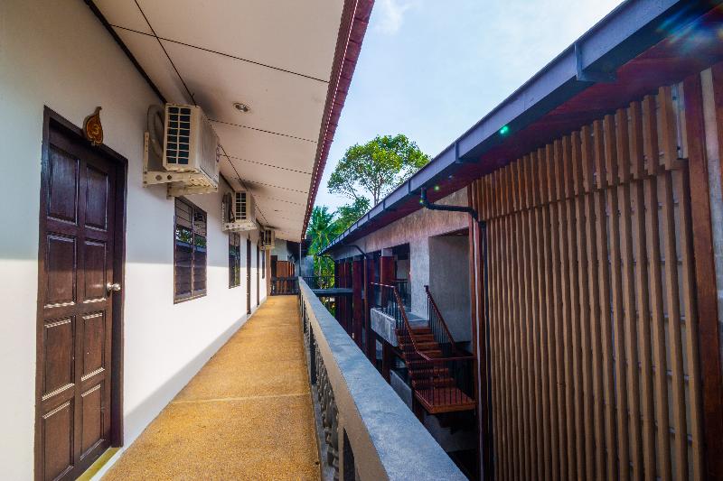 J4 Hotel Samui - Oda
