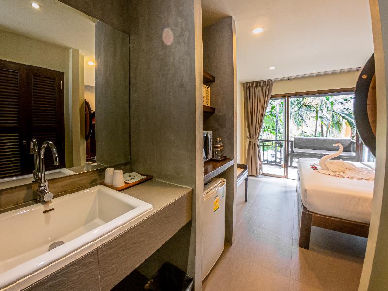 J4 Hotel Samui - Oda