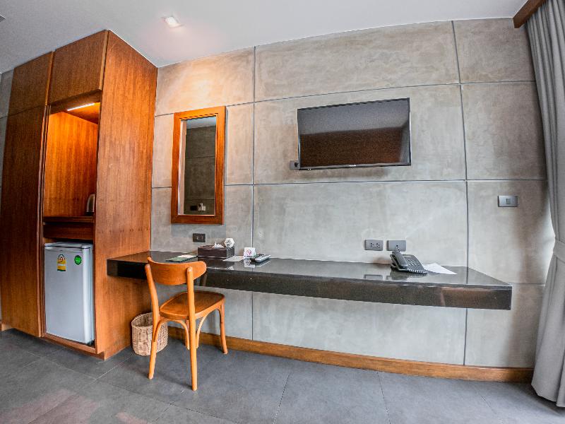 J4 Hotel Samui - Oda