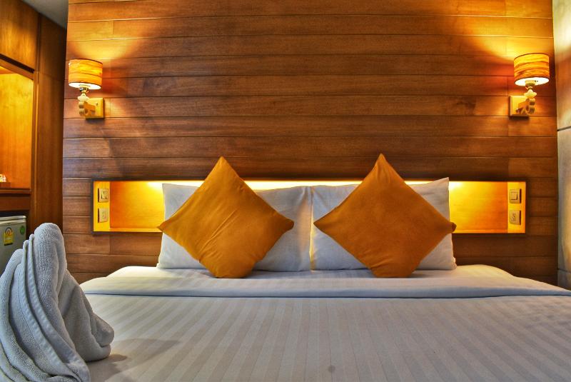 J4 Hotel Samui - Oda