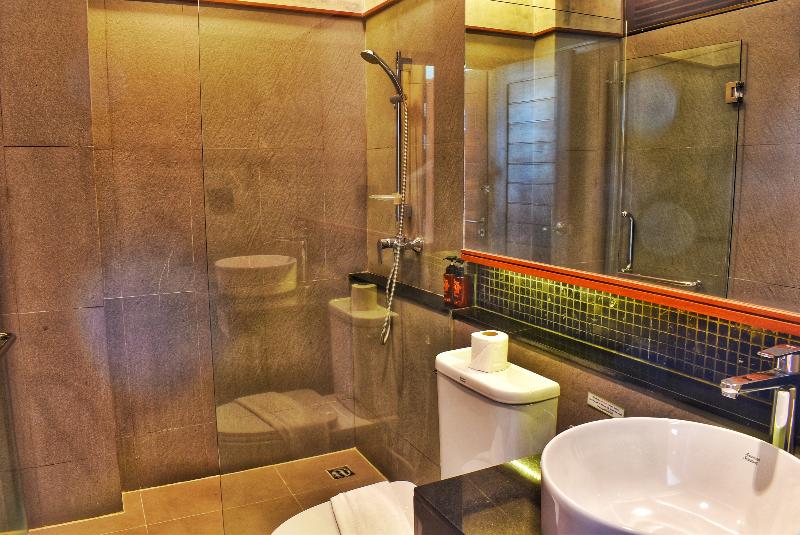 J4 Hotel Samui - Oda