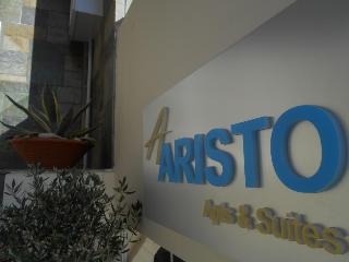 Aristo Studios otel fotoğrafı
