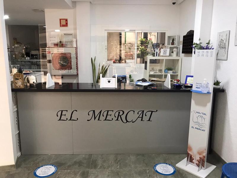 Hostal El Mercat - Lobi