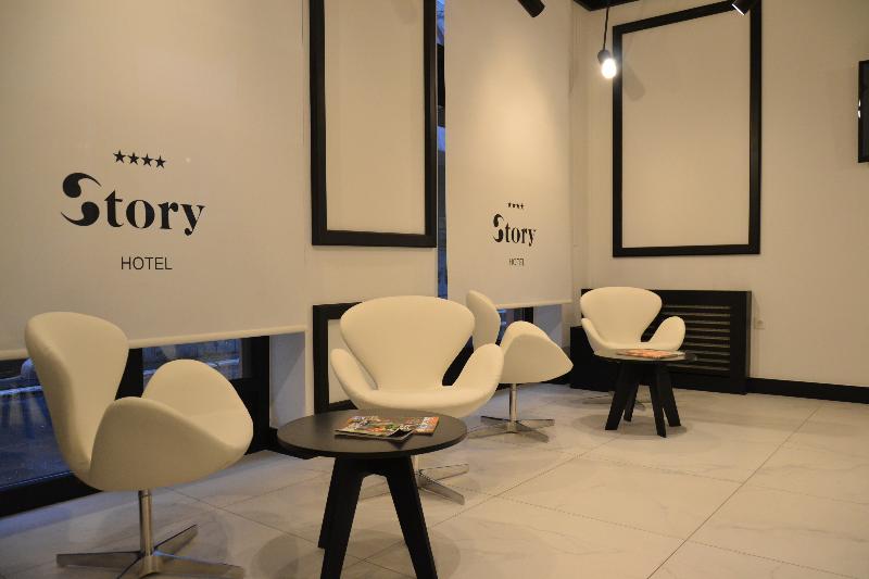 Hotel Story - Lobi