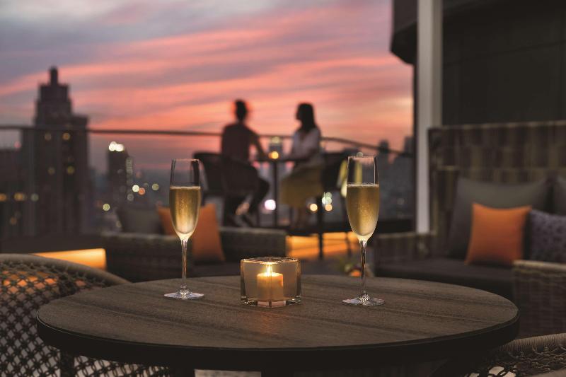 Hyatt Place Bangkok Sukhumvit 24 - Bar