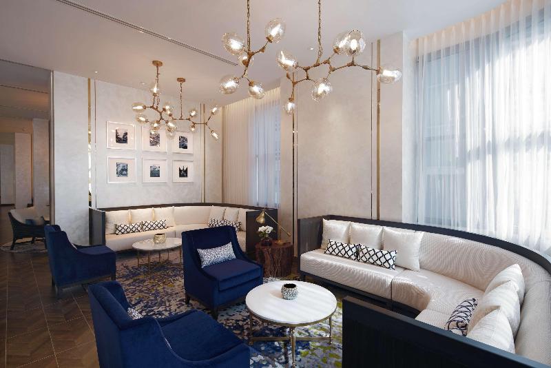 Hyatt Place Bangkok Sukhumvit 24 - Lobi