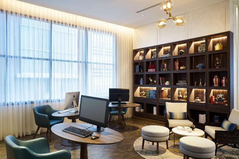 Hyatt Place Bangkok Sukhumvit 24 - Lobi
