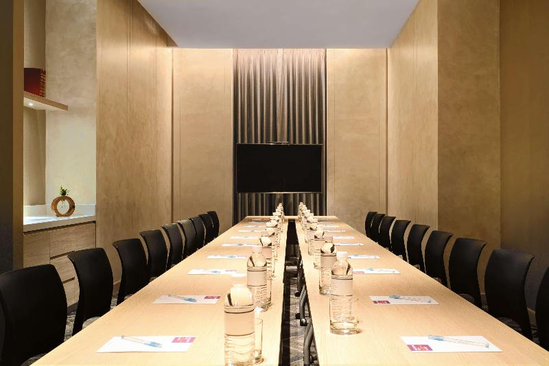 Hyatt Place Bangkok Sukhumvit 24 - Toplantı
