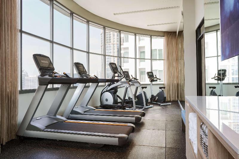 Hyatt Place Bangkok Sukhumvit 24 - Aktivite
