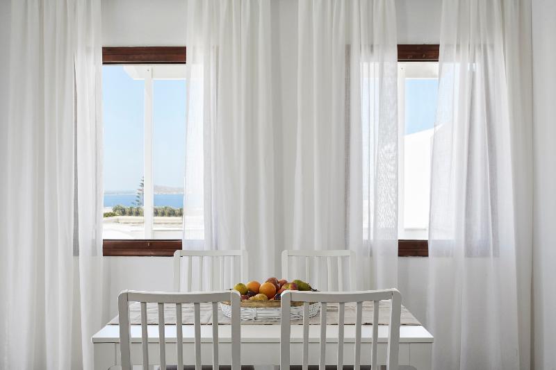 Sunrise Accommodation by Mr and Mrs White - Oda