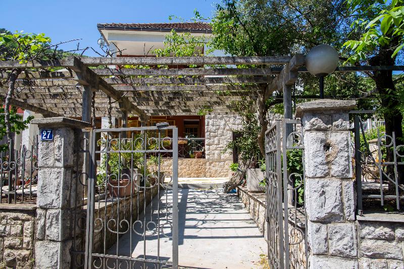 Guest House Blue Coast - Genel