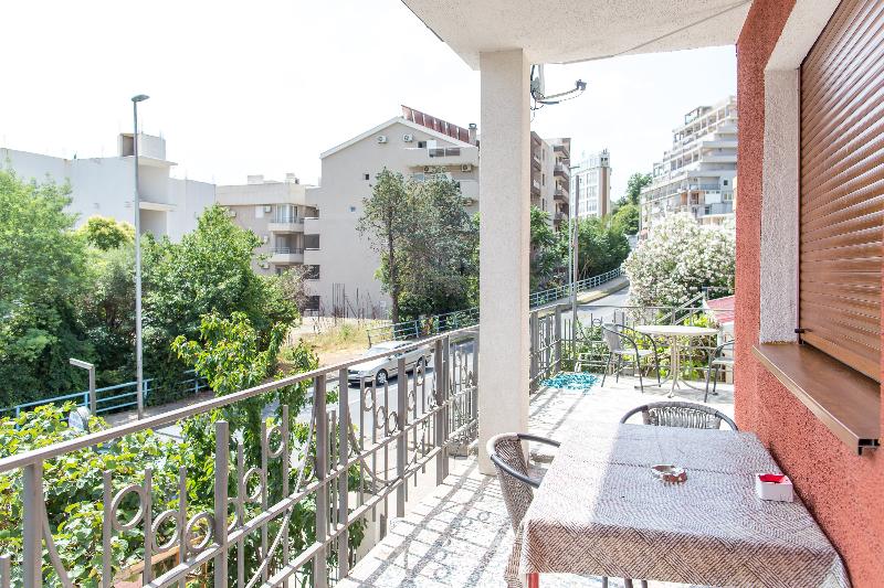 Guest House Blue Coast - Genel