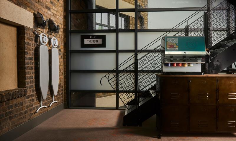 New Road Hotel - Lobi