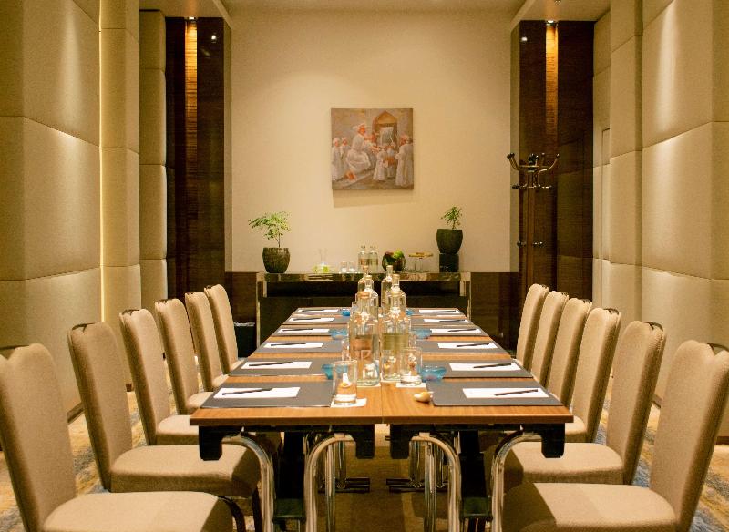 Radisson Blu Hotel Ajman - Toplantı