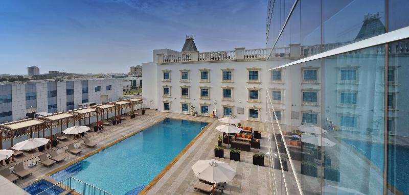 Radisson Blu Hotel Ajman - Havuz