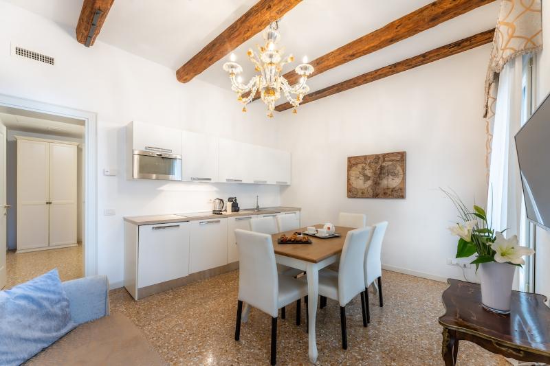 San Teodoro Palace  - Luxury Apartments - Oda