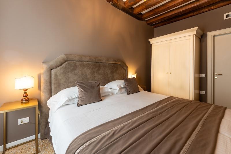 San Teodoro Palace  - Luxury Apartments - Oda