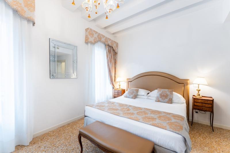 San Teodoro Palace  - Luxury Apartments - Oda