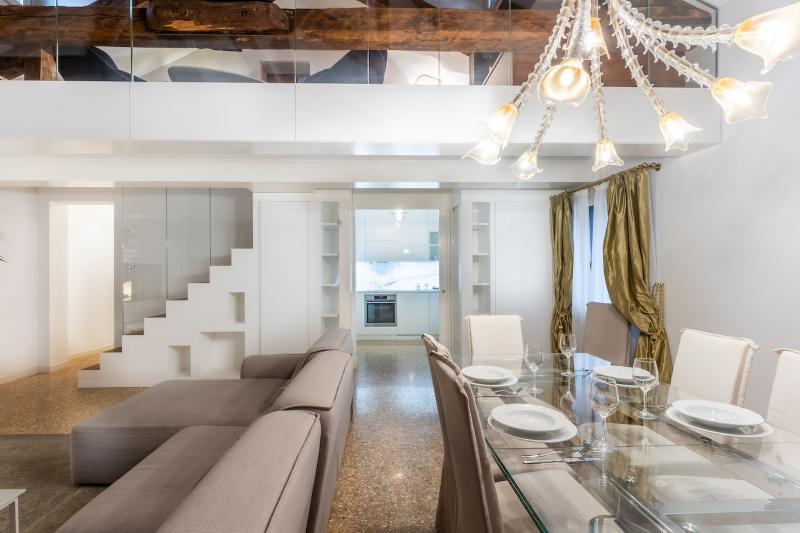 San Teodoro Palace  - Luxury Apartments - Oda