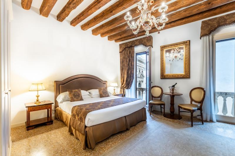 San Teodoro Palace  - Luxury Apartments - Oda