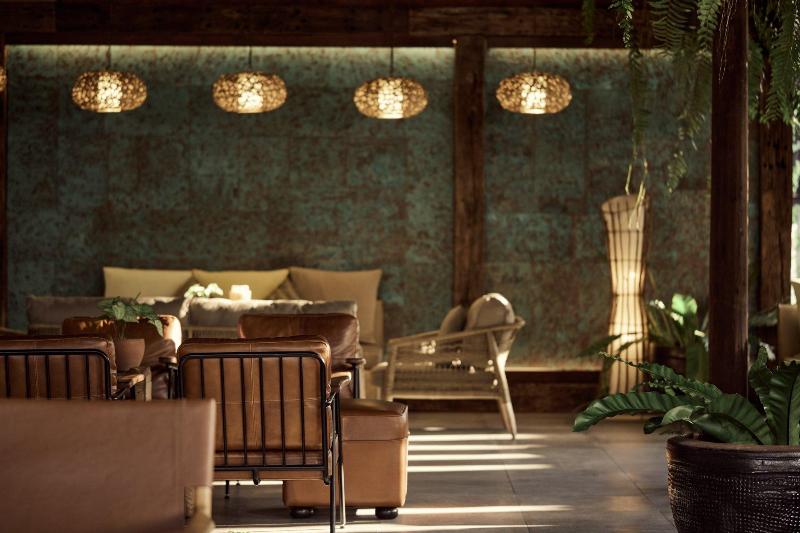 Dinso Resort & Villas Phuket, Vignette Collection - Restoran