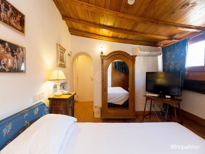 Hotel Fontana - Oda