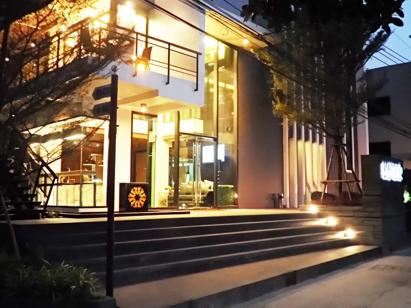 Marigold Sukhumvit - Genel