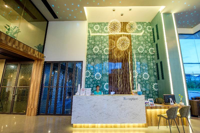 B2 Krabi Premier Hotel - Lobi