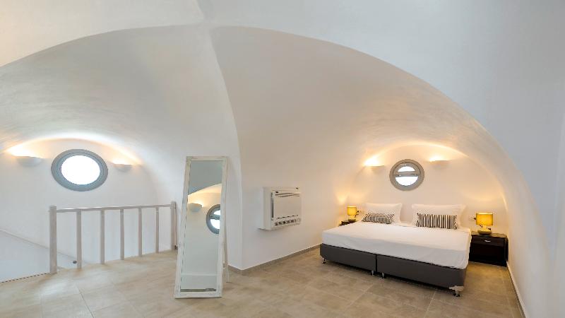 White Harmony Suites - Oda
