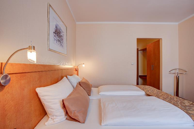 Premier Inn Passau Weisser Hase - Oda