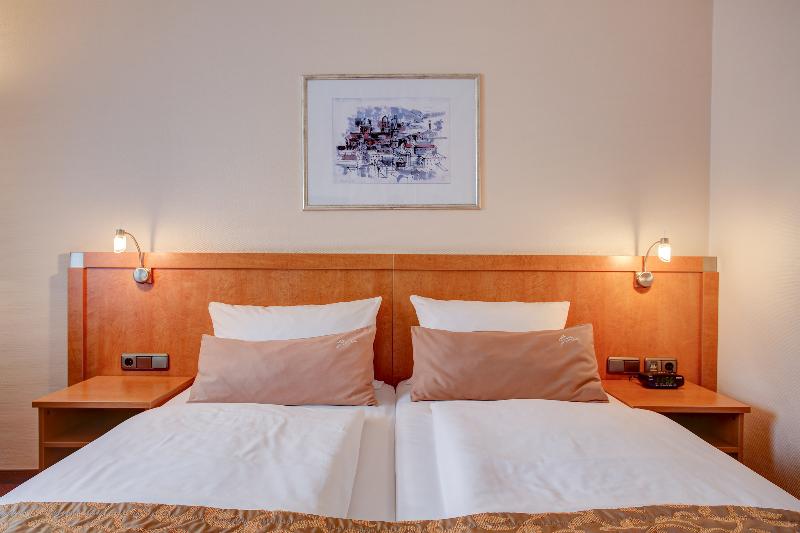 Premier Inn Passau Weisser Hase - Oda