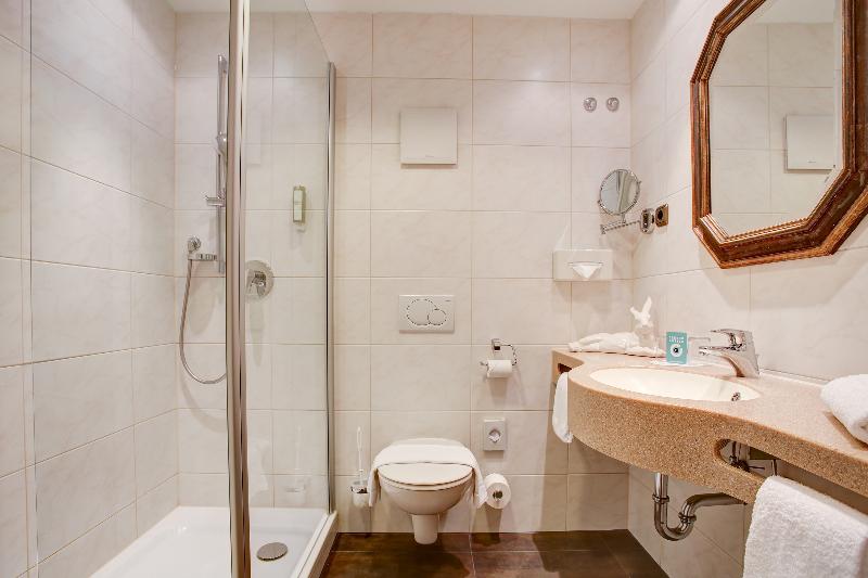 Premier Inn Passau Weisser Hase - Oda